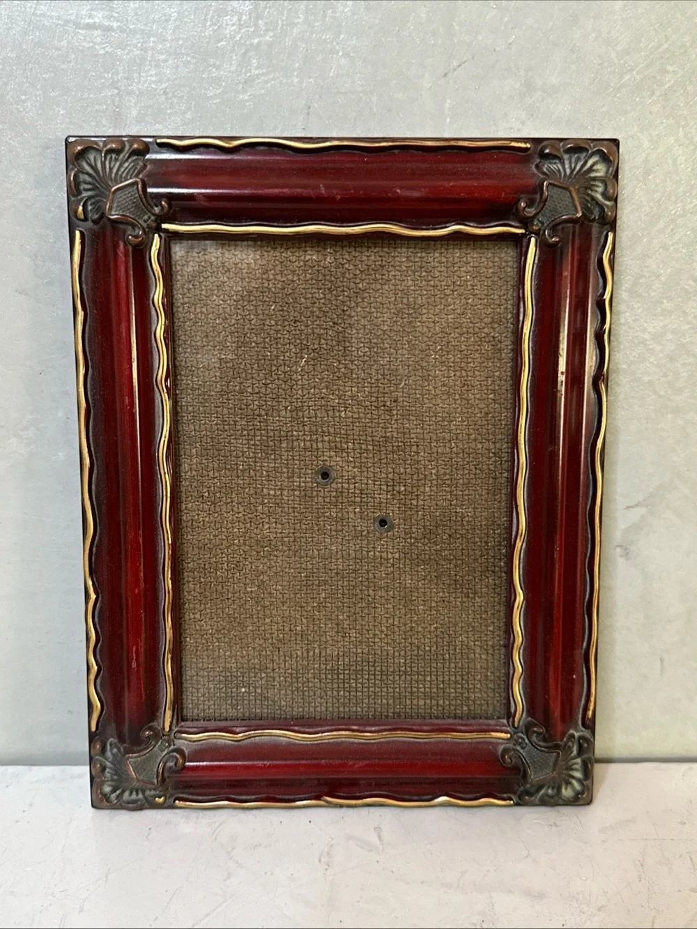 VINTAGE ORNATE ACRYLIC PICTURE FRAME FITS 5X7